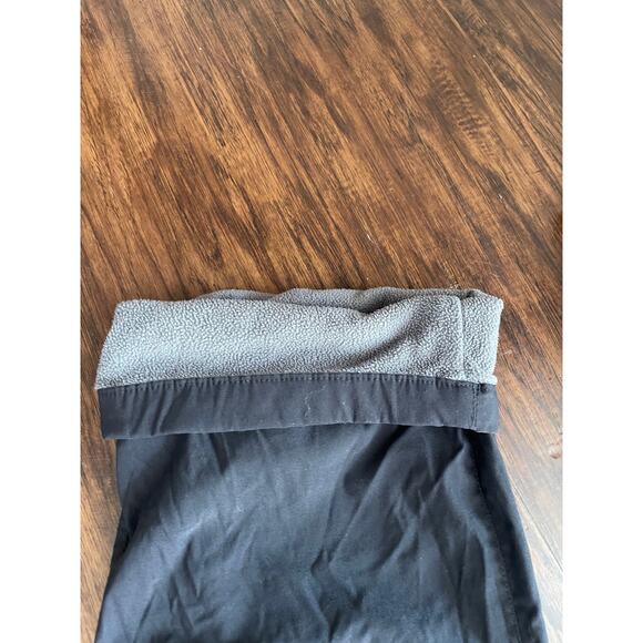 Eddie Bauer mens 38x32 fleece lined pants - Picture 3 of 4